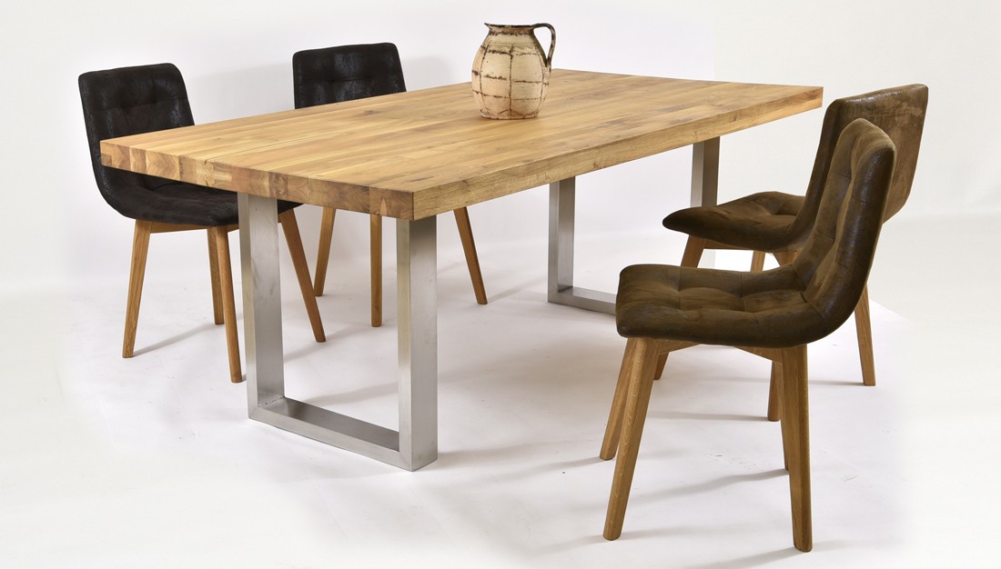 Dubový stôl a stoličky