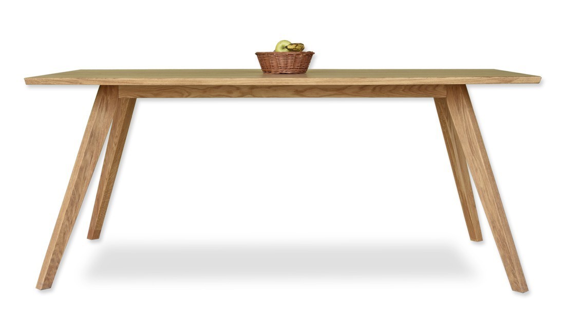 Dubový stôl do jedálne 