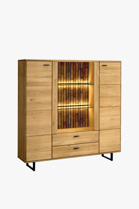 Dubový príborník s dvierkami a zásuvkami na kovových nohách