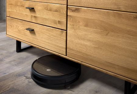 Dubový příborník na kovových nohách