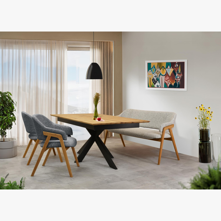 Dubova židle v tmavé barvě