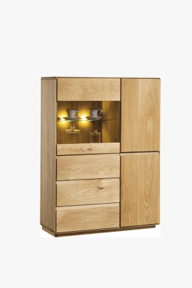 Dubová vitrína, Helsinki 45 ON