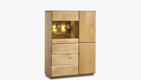 Dubová vitrina, Helsinki 45 ON