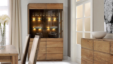 Luxusní vitrina z dubu, helsinki 12 DP