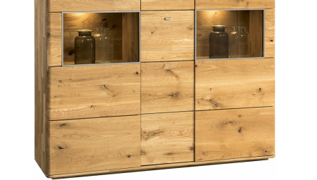 Vysoká a dlouhá komoda s dvěmi prosklenýma okny, Typ 47 ON