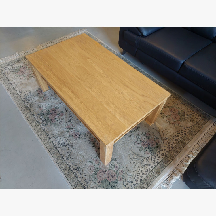 Konferenční stolek