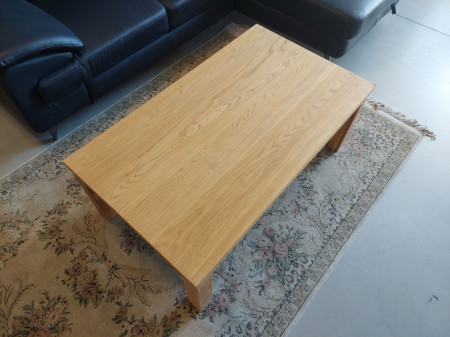 Konferenční stolek