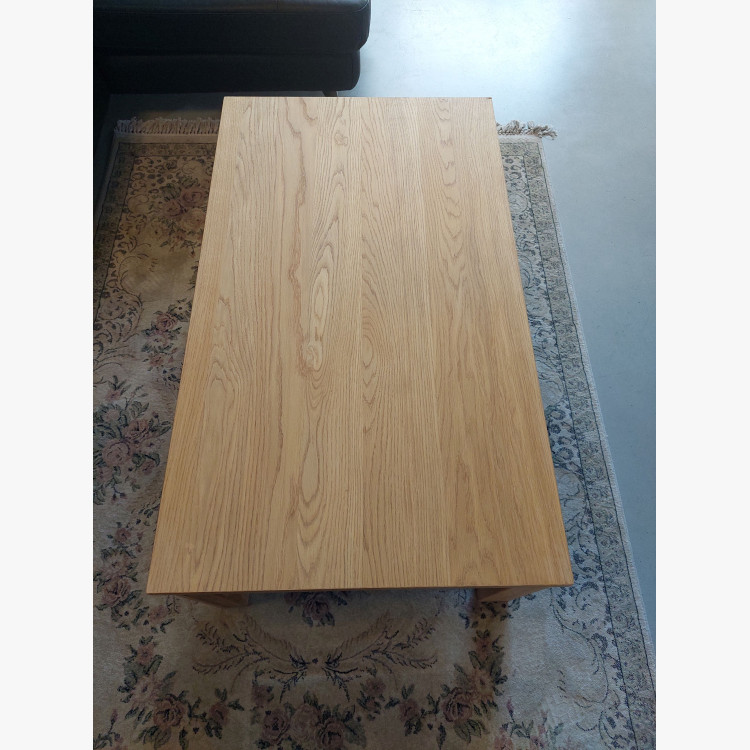 Konferenční stolek