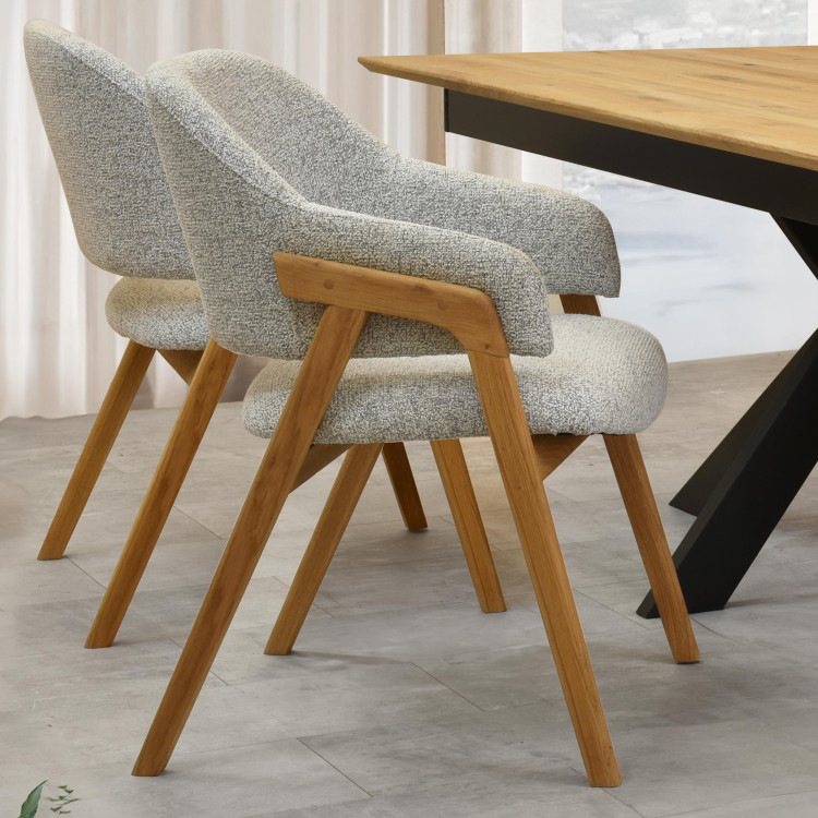 Dubova židle v šedé barvě