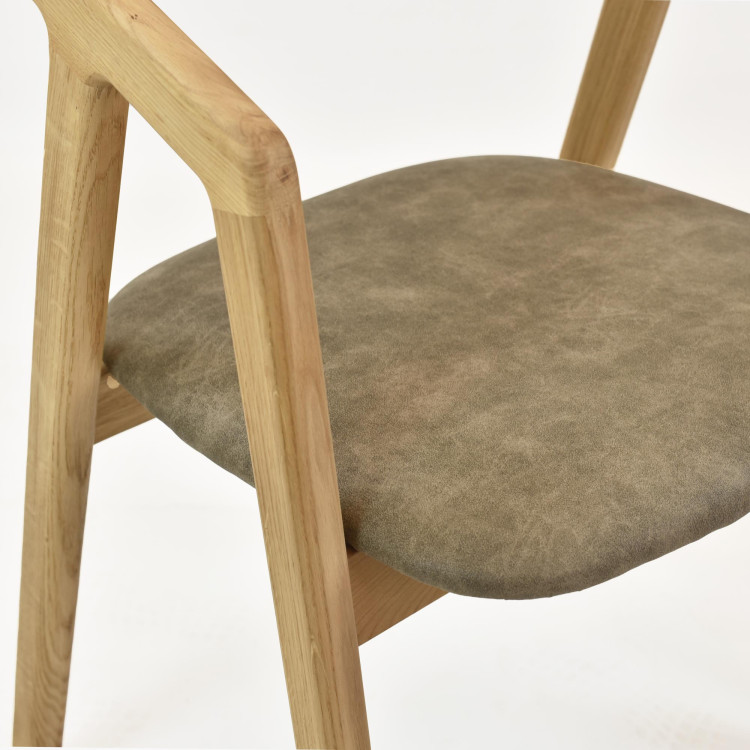 Prémiova dubová židle - čaluněná