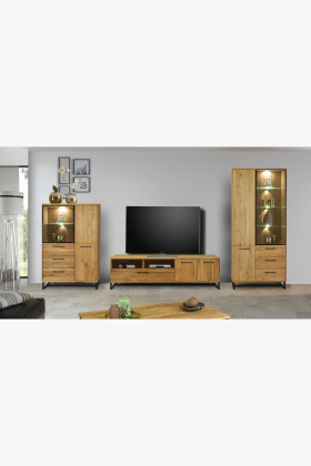 Vysoká vitrína s čiernymi kovovými nohami, Lagos 10 2