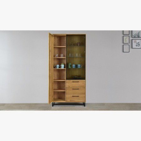 Vysoká vitrína s čiernymi kovovými nohami, Lagos 10