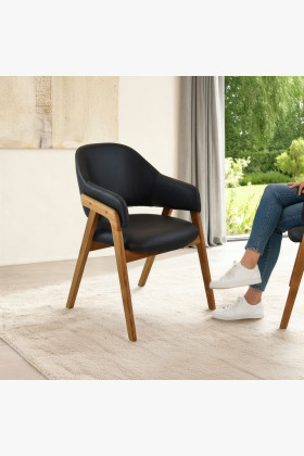 Jídelní zostava z dubového masívu Lucas + Beny 2