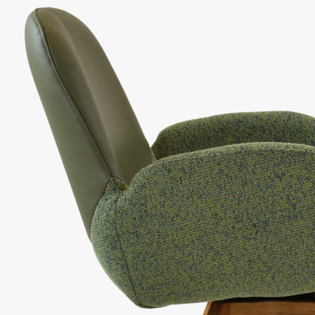 Dubové otočné kreslo, látka + koža zelená