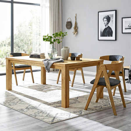 Dubová jedálenská zostava stôl a 4 čalúnené kresielka Maja grafitová