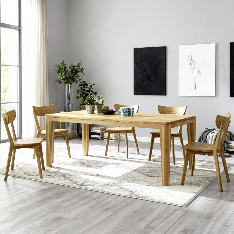 Jídelní sestava z dubového masivu – stôl York a drevená stolička Eva