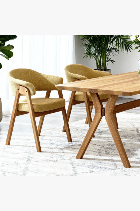 Dubový jedálenský stôl oválny 180 × 90 cm a žltá stolička Mona 2