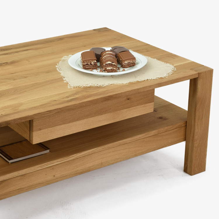 Drevený dubový konferenčný stolík s poličkou