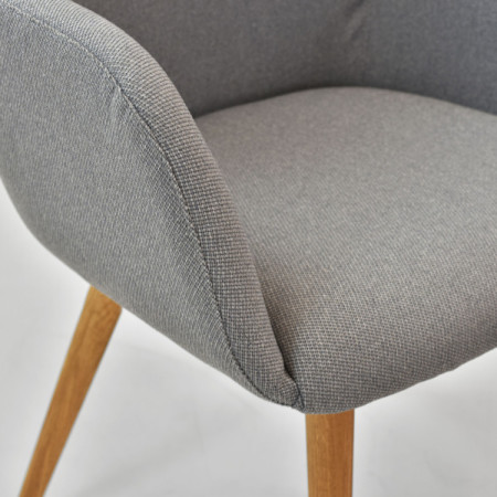 Rozkladací okrúhly stôl z masívu dub a stoličky