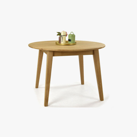 Jídelný set Janov & Vilnus – masívny dubový stôl a celodrevené stoličky