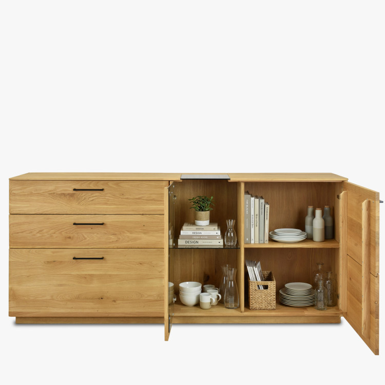 Dubová komoda 191 cm široká so sklom a dvierkami