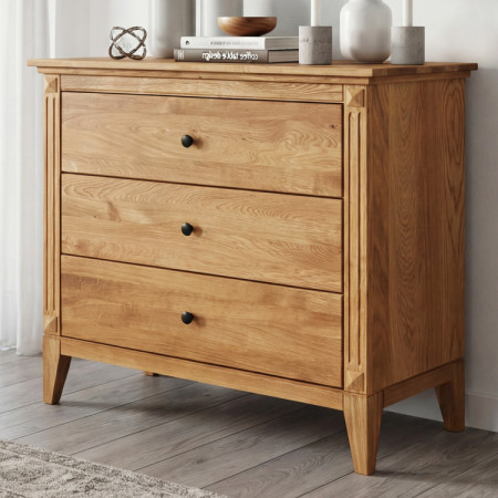 Dubová komoda s šuplíkmi v rustikálnom štýle