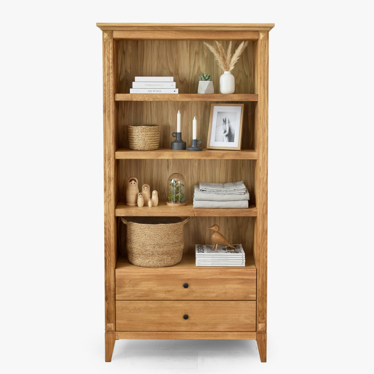 Dubový regál v rustikálnom severnom štýle