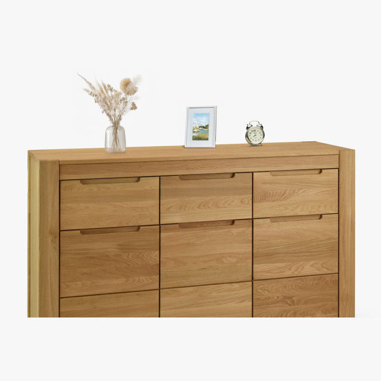 Dubová komoda s dvierkami a zásuvkami