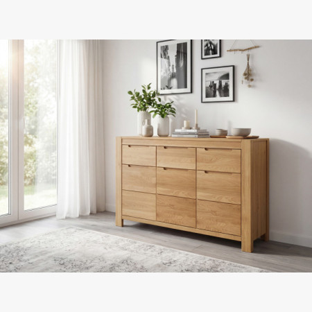 Dubová komoda s dvierkami a zásuvkami