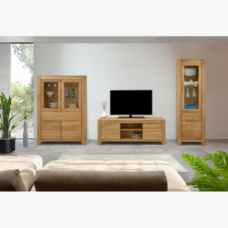 Dubová vitrína so sklennými dvierkami a pevnými