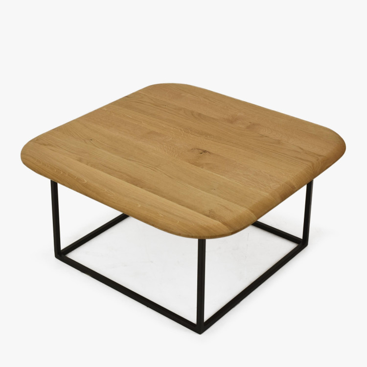 Drevený konferenčný stolík štvorcový