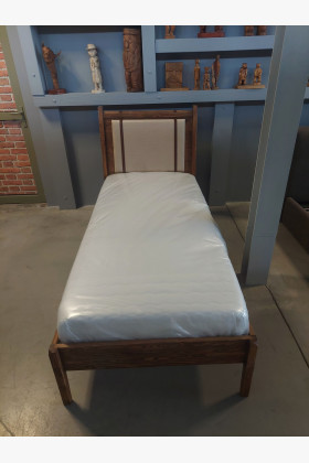 Jednolôžková posteľ 90 × 200 cm – masívna borovica