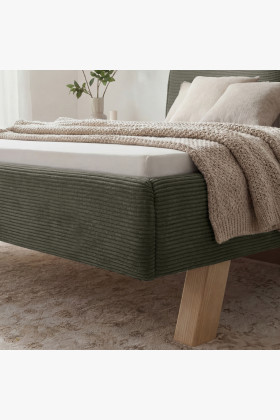 Manželská látková posteľ na nohách v zelenej farbe 180 x 200 2