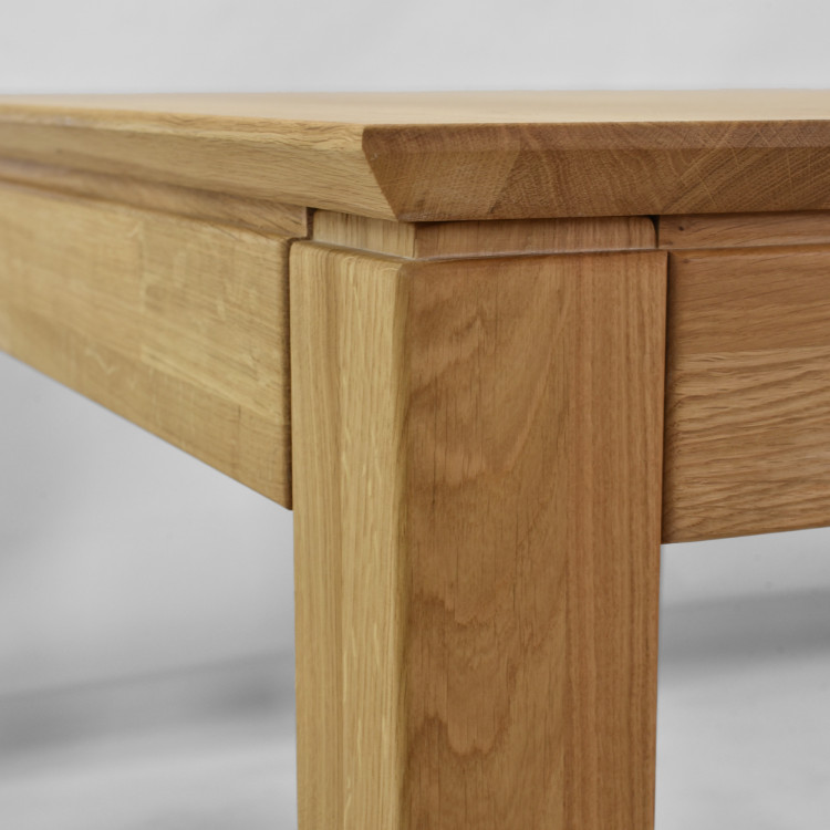 Dubový stôl s rozkladom 120 x 80 cm