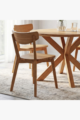 Dubová stolička Hanka – celomasívna jedálenská stolička 2