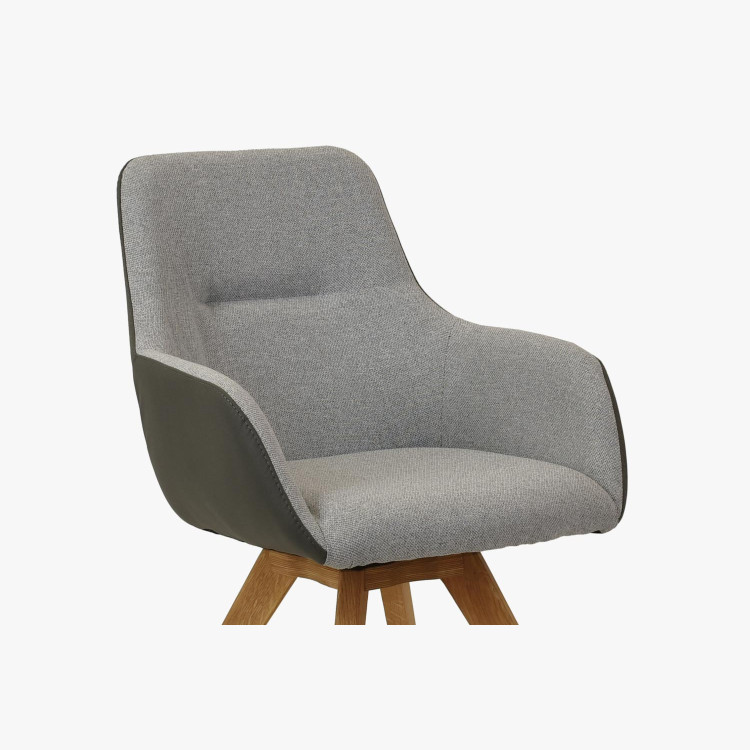 Otočné kreslo s drevenými nohami, sivé