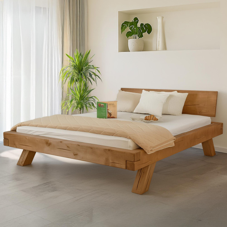 Drevená posteľ Miky 160 x 200 cm z masívneho smrekového dreva