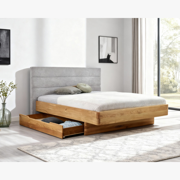 Dubová posteľ Dominika 180x200 cm s látkovým čelom sivá