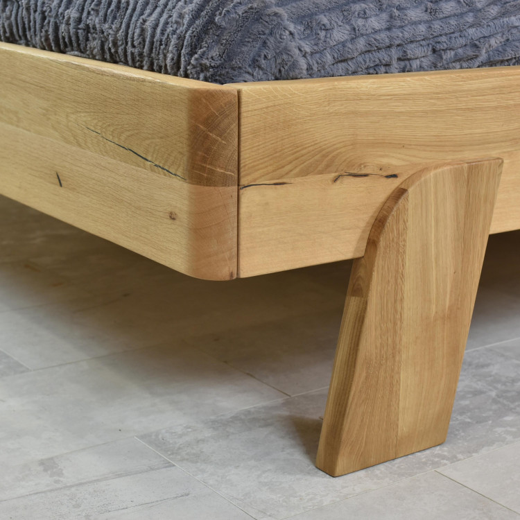 Manželská posteľ Siena 180x200 cm z dubového masívu