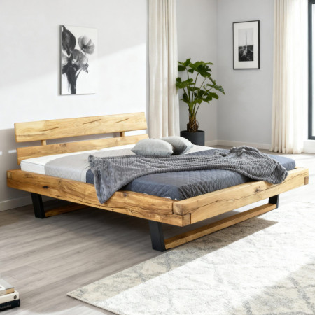 Moderná posteľ z masívu dub na nohách, Laura 200 x 200 cm