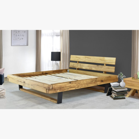 Moderná posteľ z masívu dub na nohách, Laura 200 x 200 cm