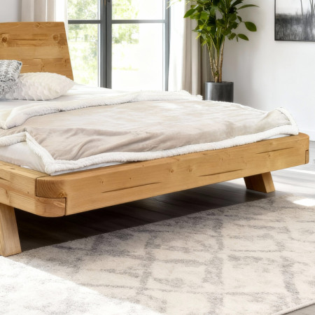 Posteľ z trámov MIA smrek 160x200 cm s zaoblenými rohmi