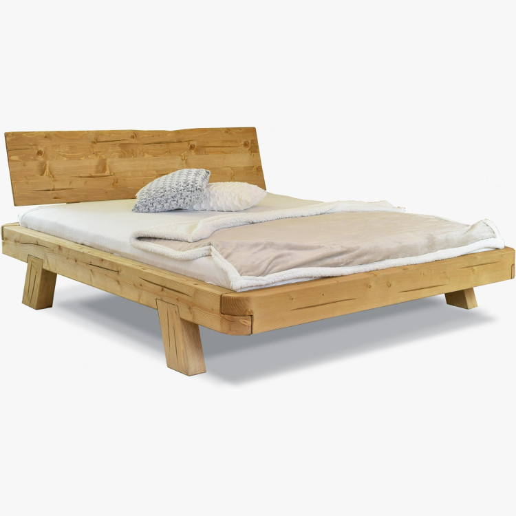 Posteľ z trámov MIA smrek 160x200 cm s zaoblenými rohmi