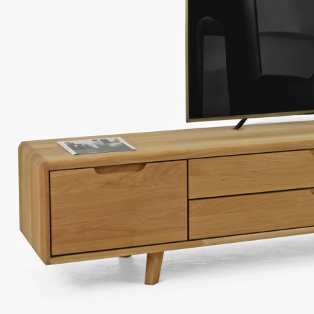 Televízna komoda, masív dub natural na nožičkách