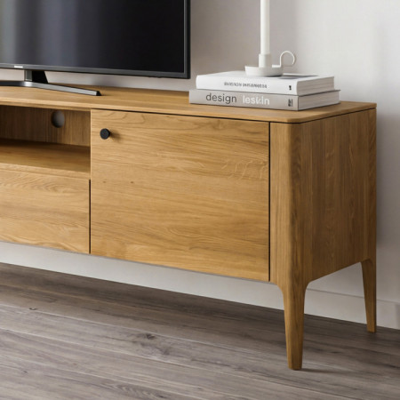 Dubová TV komoda na nohách, Košice
