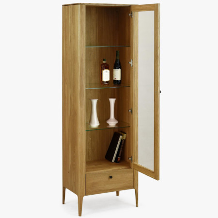 Jednodverová vitrína z masívu