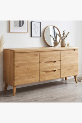 Komoda z masívu dub na nožičkách, Praha typ 49