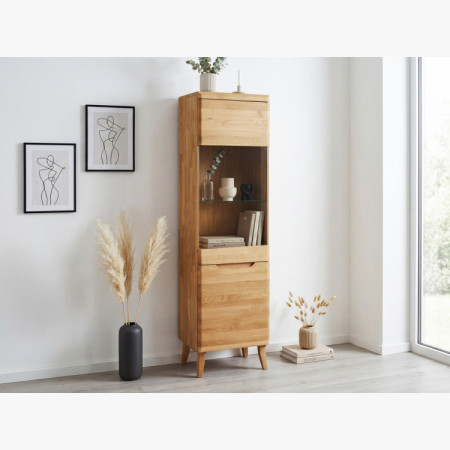 Vysoká vitrína z masívu dub na nohách, Praha typ 10