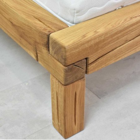 Posteľ z masívu Ernad III 180 x 200 cm