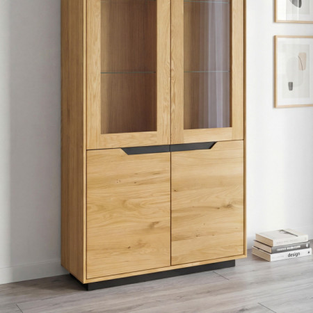 Drevená dubová 2 dverová vitrína, Budapest